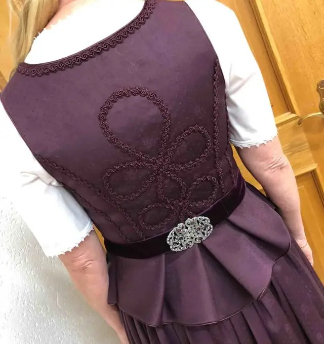 Dirndl-Nähkurs Bernau und Rosenheim. Dirndlnähkurse beim Profi - Dirndl selber nähen im Chiemgau - Januar 2026